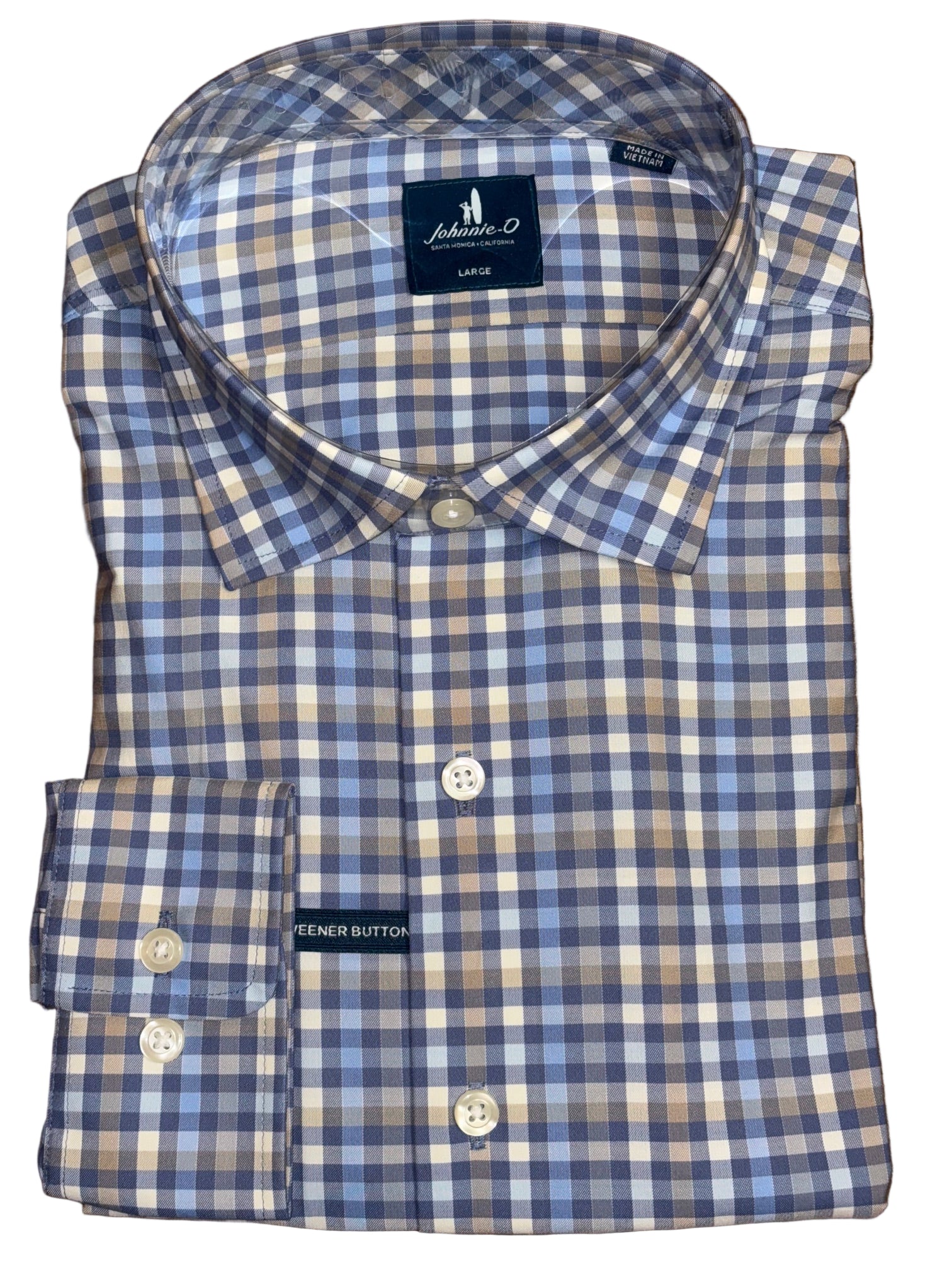 Our Featherweight Performance button-downs are the lightest performance sport shirts we make. Made with a lightweight blend of nylon, lyocell and stretch that is naturally cool to the touch—this is how you keep things light and comfortable all day long.