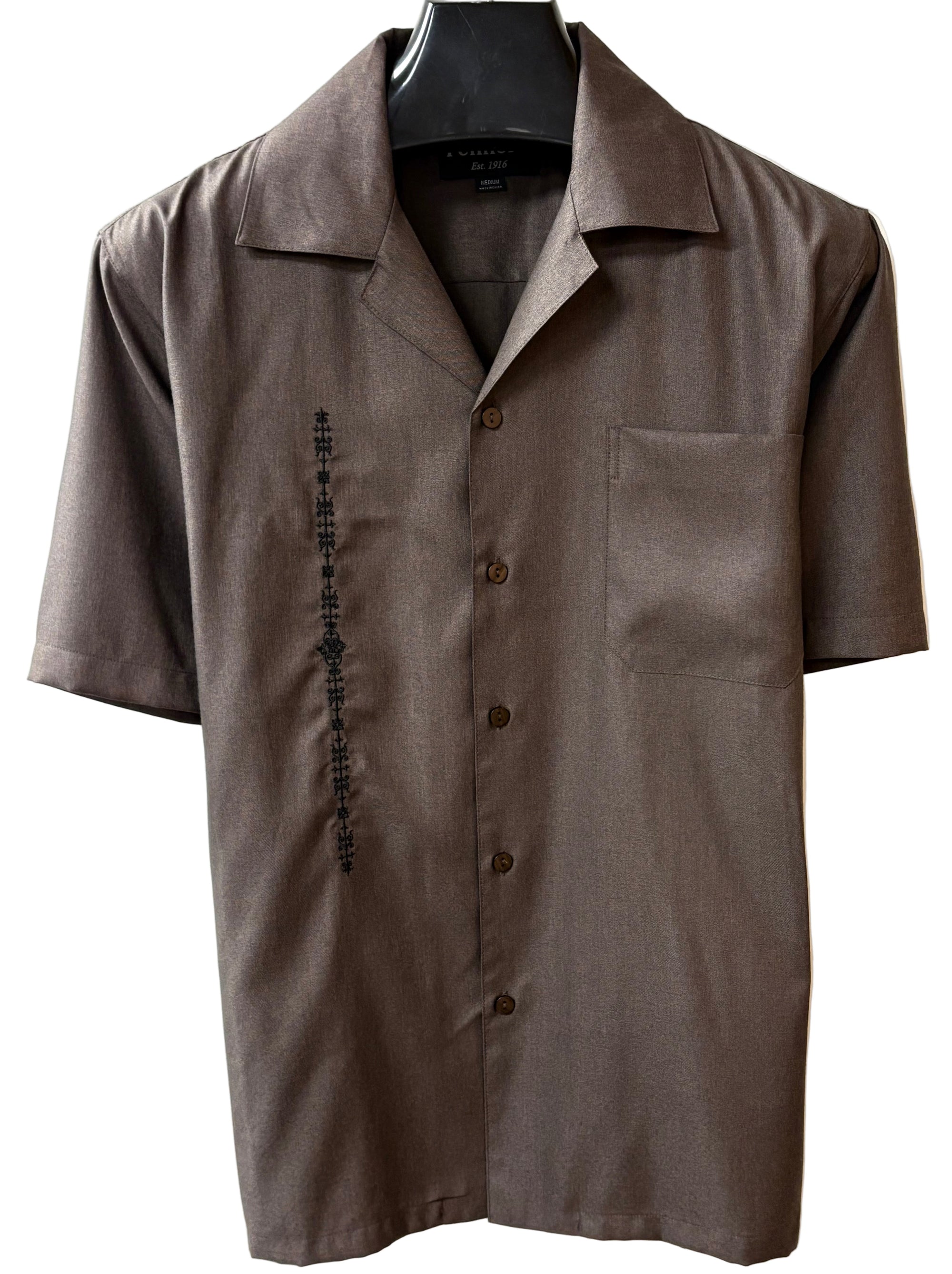 El Clasico shirt is custom made for Penner's! This retro shirt is square bottom and is perfect to dress up with some Stacy's and a nice fedora or casual with shorts and sandals.&nbsp; Made with lightweight poly so you can wash it and wear it.&nbsp; You'll love these shirts!